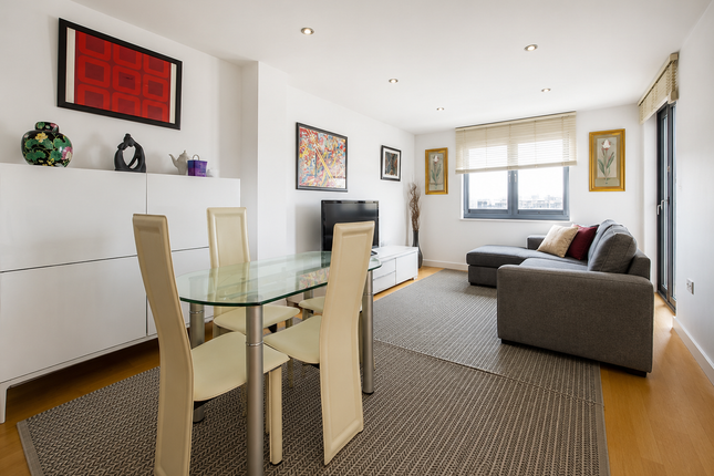 33 Anthony Court, Larden Road, London photo 2