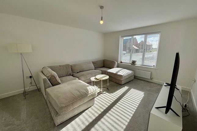 55, Newcastle upon Tyne photo 2