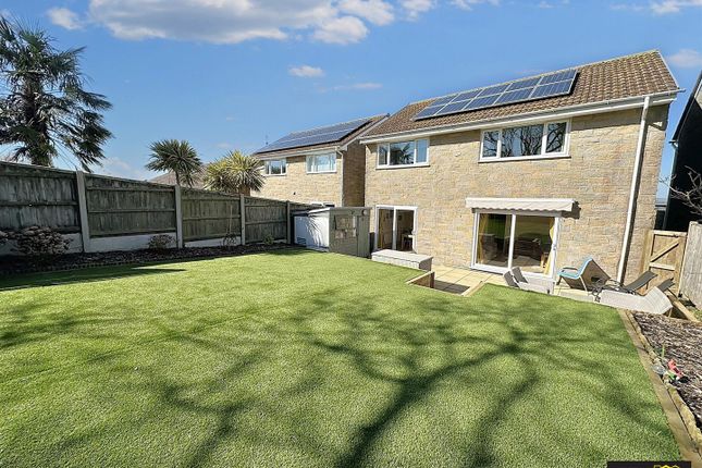 13, Viscount Road, Weymouth photo 3
