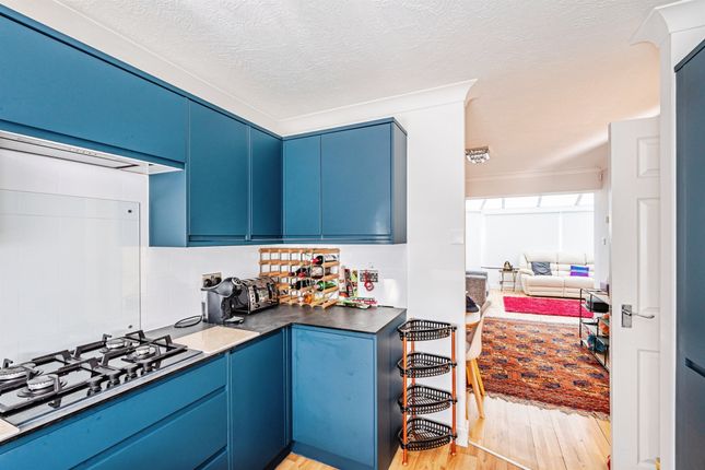 22, Windward Quay, Eastbourne photo 4