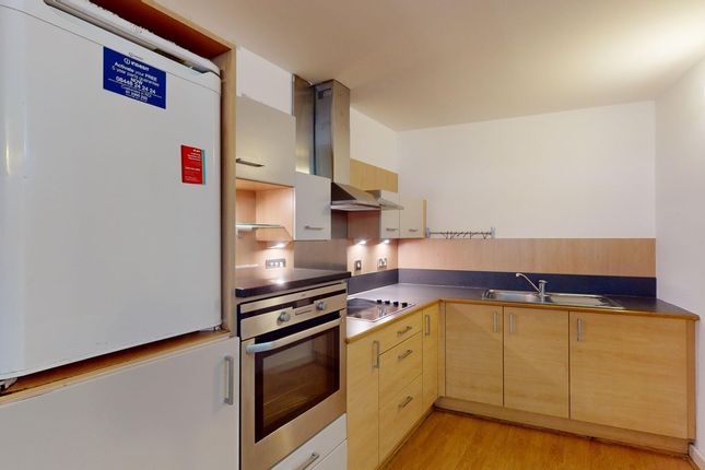 Becquerel Court, West Parkside, LONDON photo 2