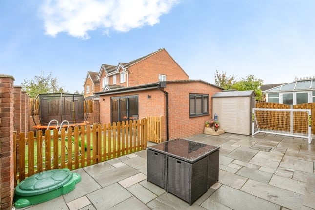 Hawthorne Croft, Rotherham photo 4