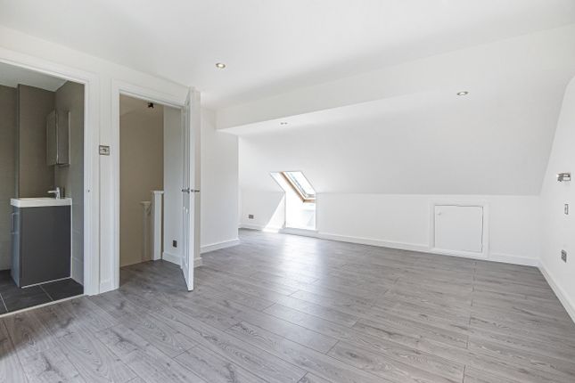 105, Westway, London photo 5