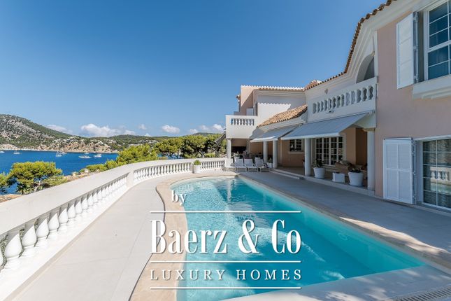 Villa for sale in Gabriel Covas Alemany Local 6 07160, 07160 Camp De Mar, Islas Baleares, Spain