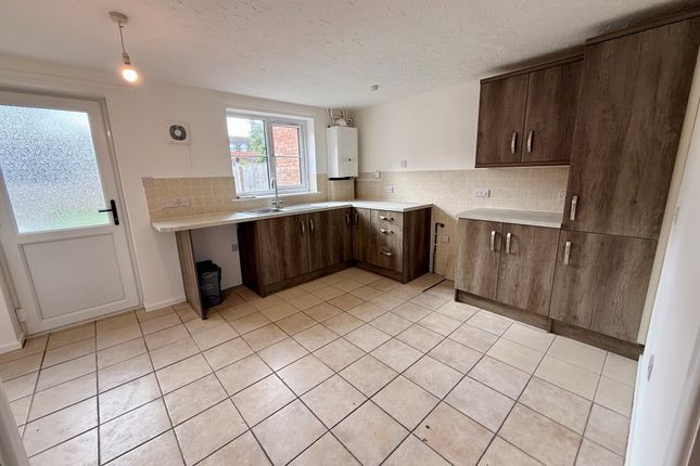 42, Commodore Road, Oulton photo 3