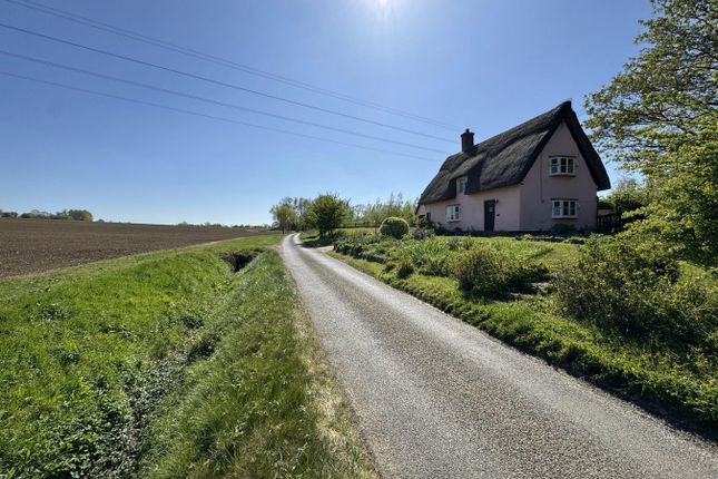 3-bed house on Rudlands, Valley Lane, Stowmarket, £525,000