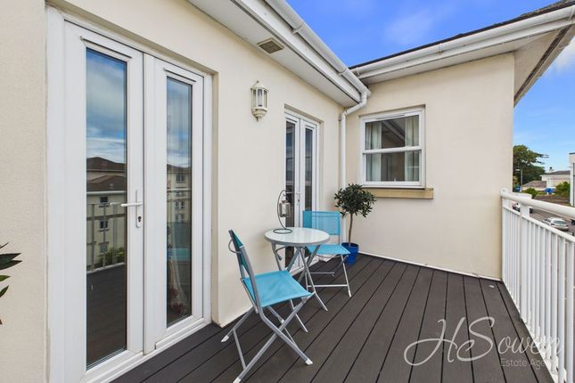 28 Foxlands, York Road, Torquay photo 3