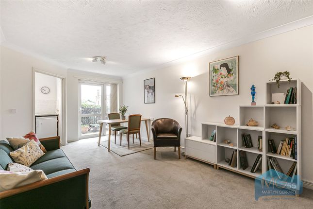 7, Mulberry Court, East Finchley photo 3