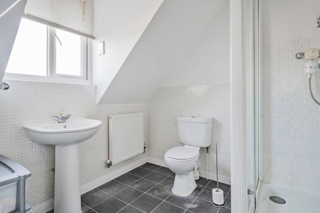 Town house for sale in Phoebe Way, Swindon, Wiltshire