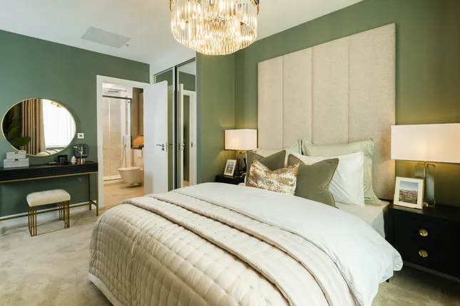 Hamptons - London New Homes