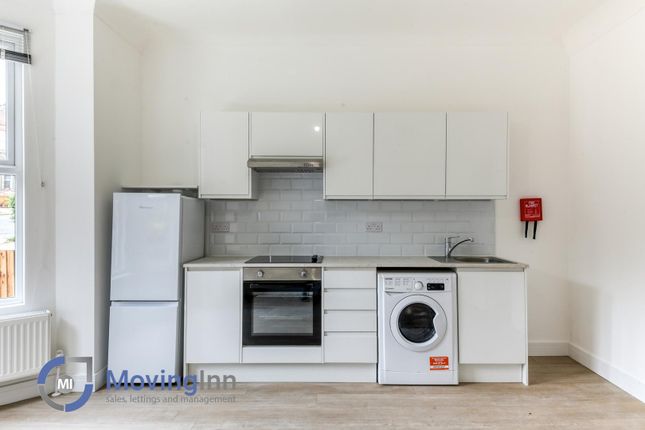 Whiteley Road, London photo 4