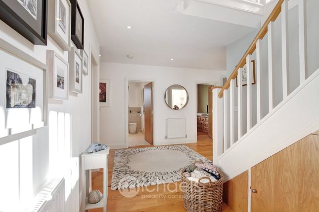 13, Stanley Road, Colchester photo 4