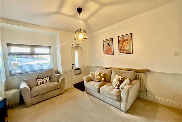 21, Station Road Killamarsh, Sheffield photo 4