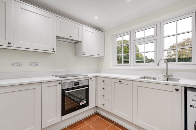 Queens Road, Harpenden photo 4