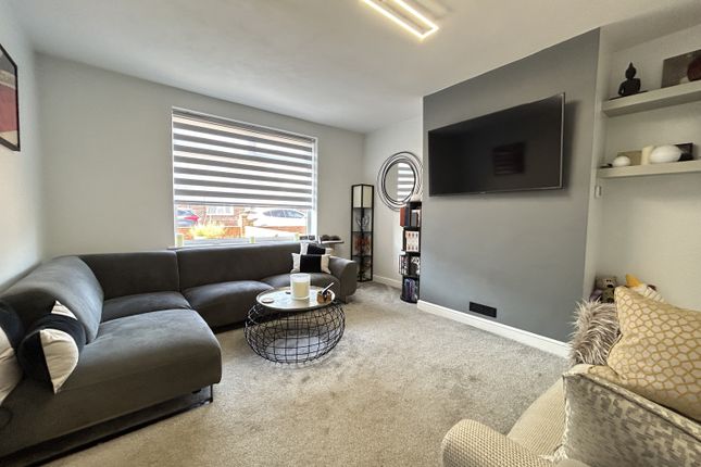 26, Dene View, Durham photo 4