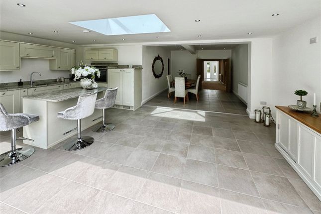 294, Lichfield Road, West Midlands photo 3
