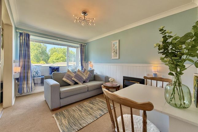 39 Galmpton Holiday Bungalows, Greenway Road, Brixham photo 4