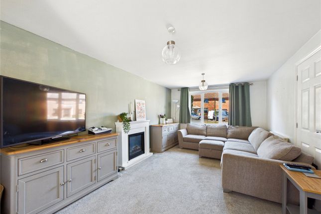 8A,, Acton Road, Ipswich photo 2
