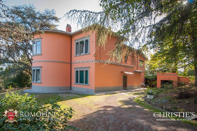 Thumbnail Villa for sale in Pergine Valdarno, Tuscany, Italy
