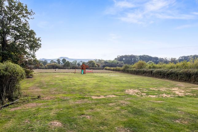 6 Hole Street, Steyning photo 4
