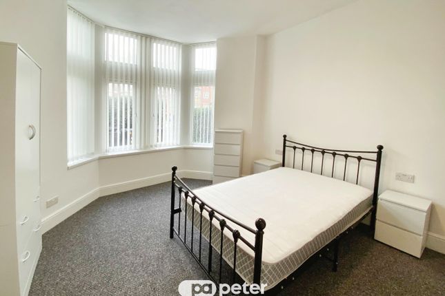 371, Cardiff photo 5