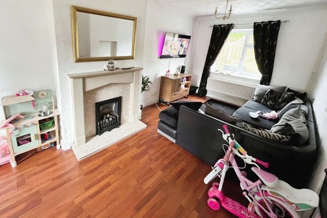 26, Hazel Road, Newcastle photo 4