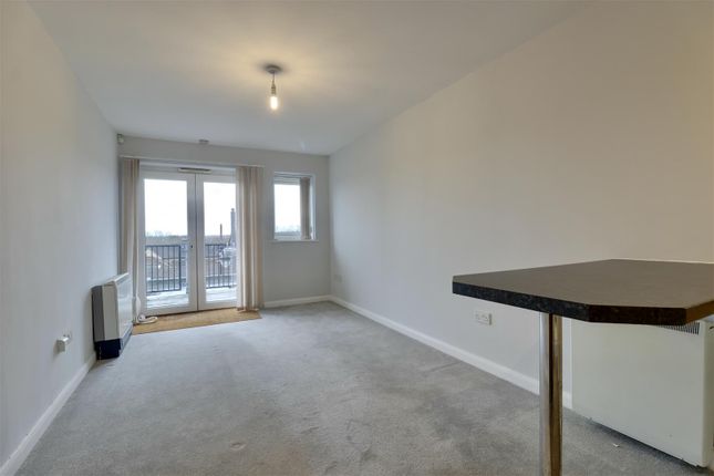 Flat 9, Portsdown House 175-177, West Street, Fareham photo 4