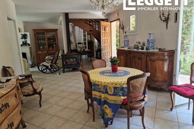 Villa for sale in Boulazac Isle Manoire, Dordogne, Nouvelle-Aquitaine