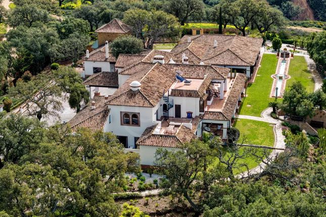 Villa for sale in Marbella East, 29600, Spain