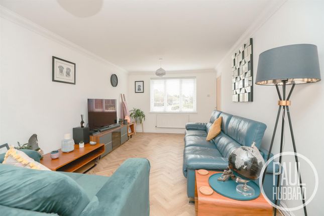2, Meadowsweet Close, Lowestoft photo 4