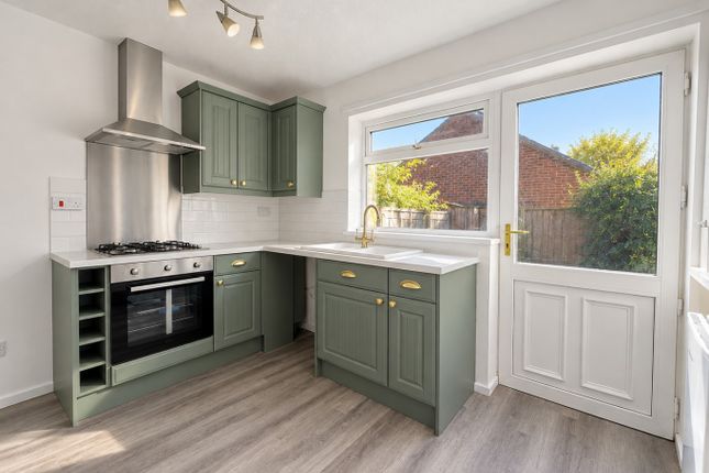 5 Raleigh Close, South Shields, Tyne and Wear photo 2