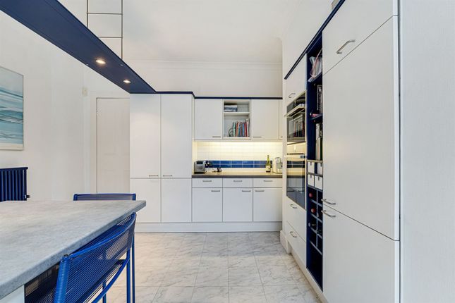 19 Burlington Road, Altrincham photo 3