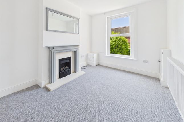6, Sudmeadow Road, Gloucester photo 3