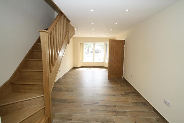 Pavilion Drive, Leigh-On-Sea photo 5
