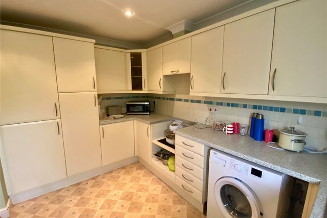 5, Burdock Close, Norfolk photo 3