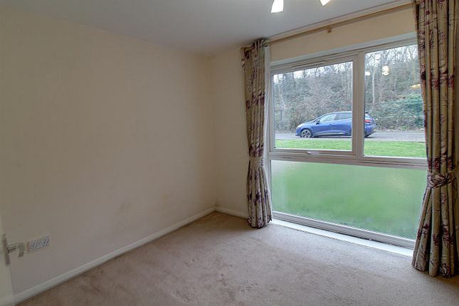 72, Trinity Street, Enfield photo 5