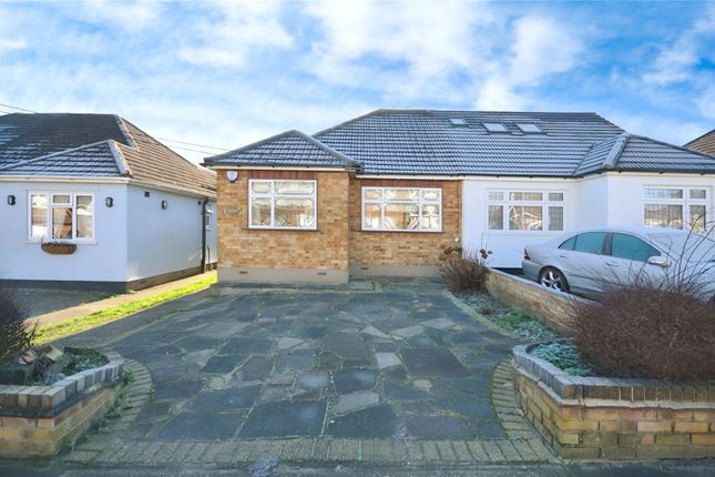 Bungalow to rent in Prospect Road, Hornchurch, Essex