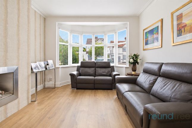 67, Hendale Avenue, London photo 3