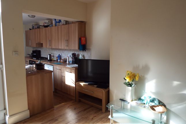 Room 1, Lincoln photo 3