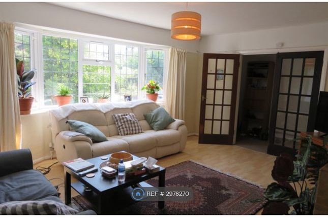 Iona, The Close, Henbury, Bristol photo 3