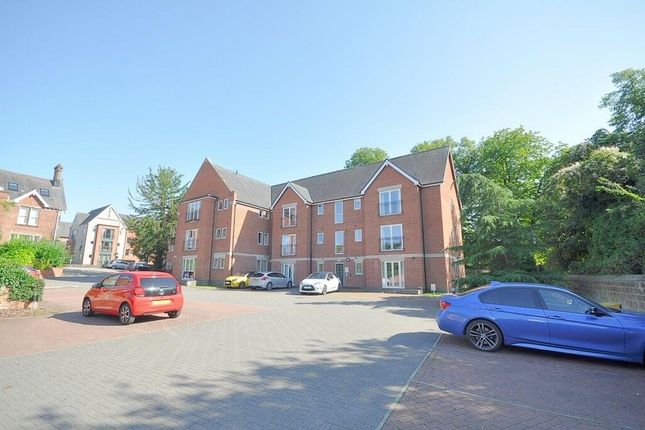 Flat 4, Gill Court,, Derby Road, Derbyshire photo 2