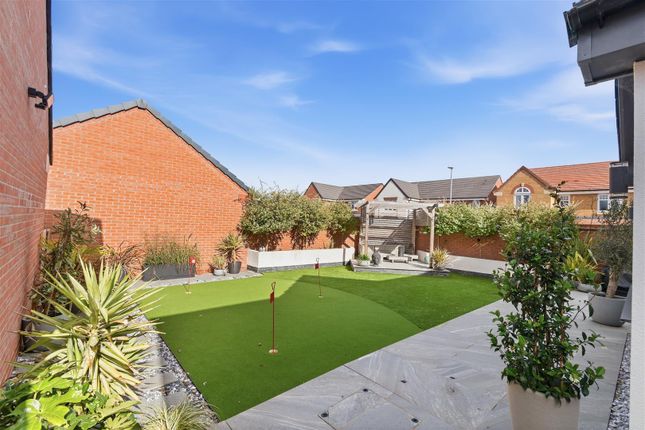 6, Sylvester Court, Mansfield photo 3