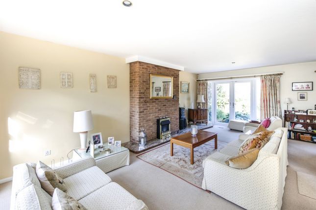 3, Beverley Close, Balsall Common photo 3