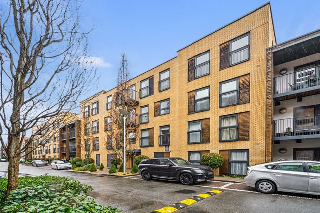 2-bed flat on 56, Bletchley Court, Letchworth Road, Stanmore, £420,000