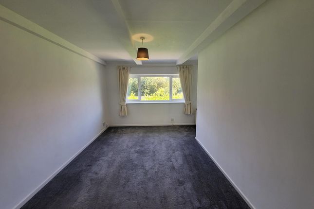 Pembroke Flat, High Street, Abingdon photo 2
