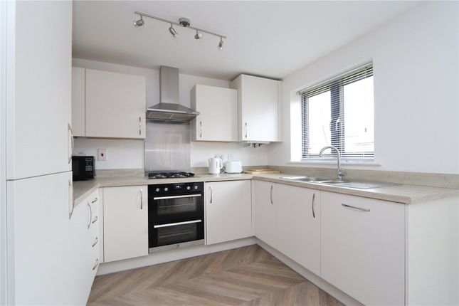 30, Spinnaker Croft, Wavendon Gate photo 4