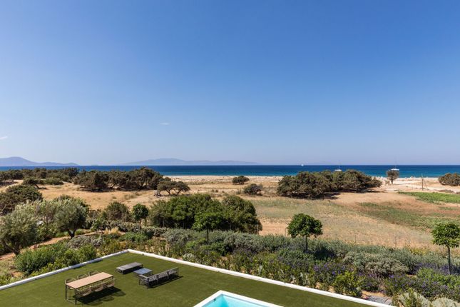 Villa for sale in Filoti 843 02, Greece
