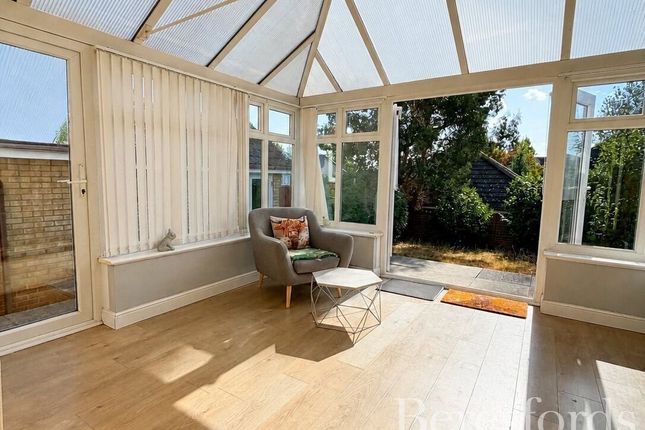 30, Silvester Way, Chelmsford photo 4