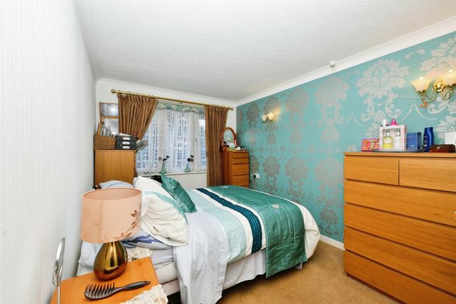 Property for sale in Turners Hill, Cheshunt, Waltham Cross