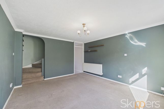 32 East Lodge Road, Ashford photo 3
